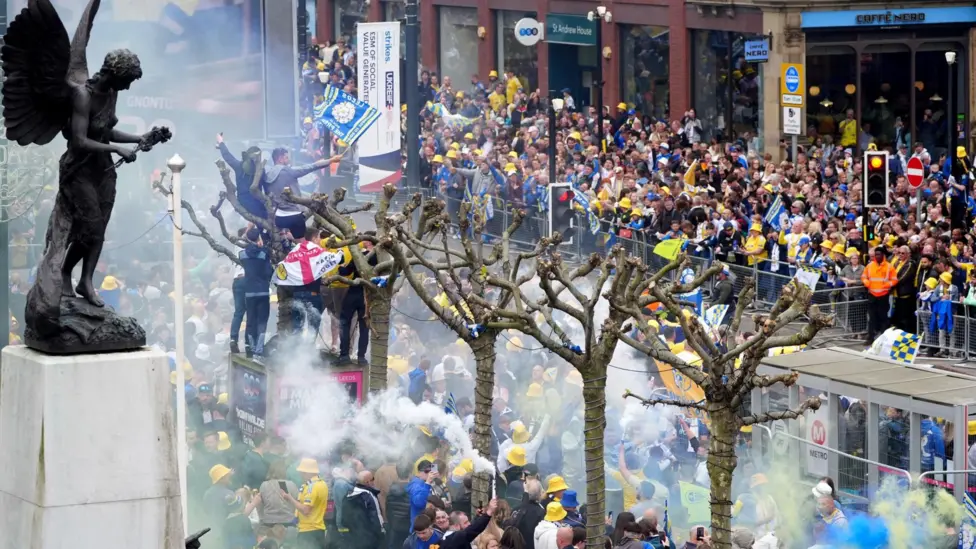 Two Seriously Injured During Leeds United Premier League Promotion Celebrations